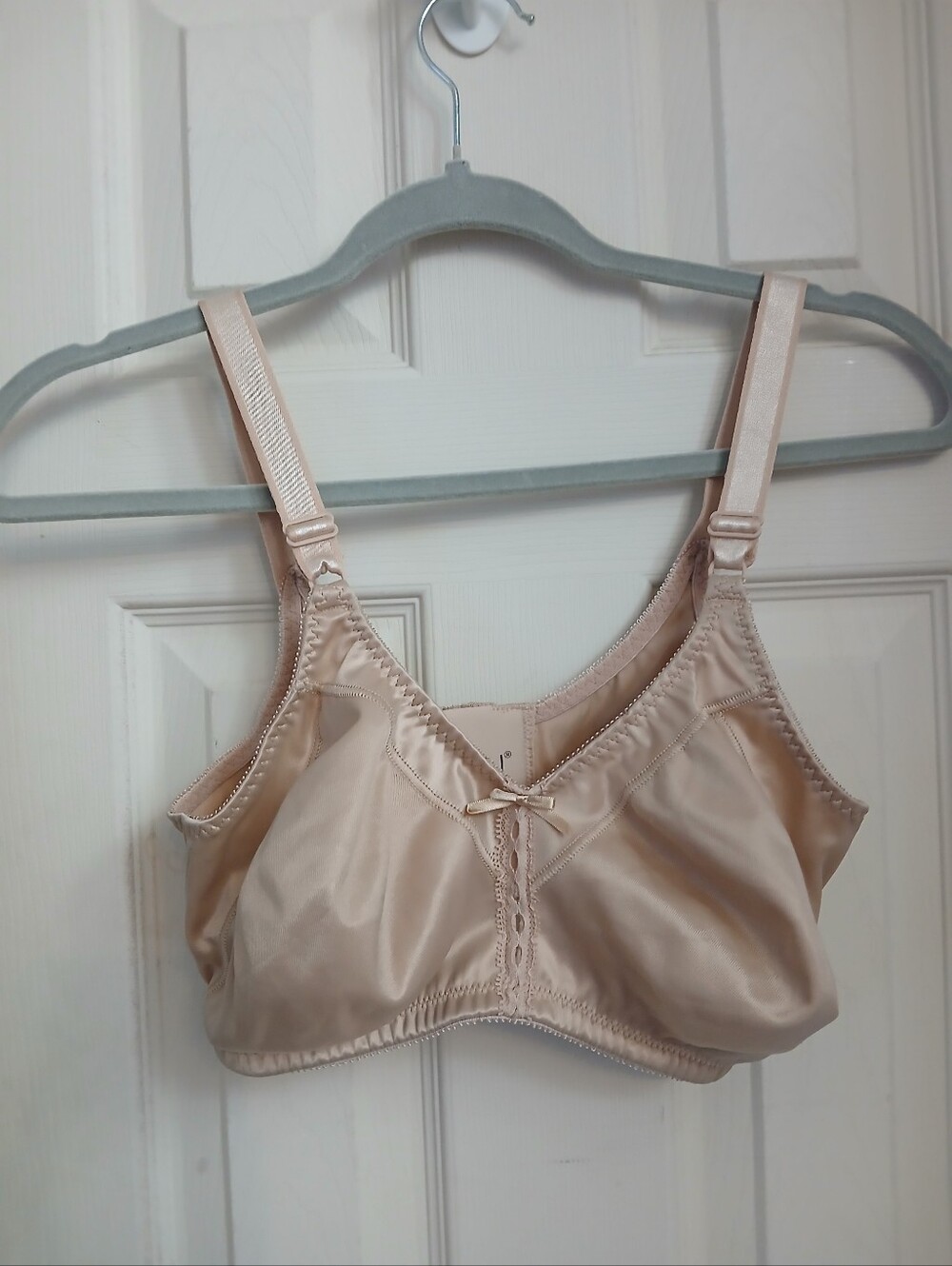 Bali Women's 38D Beautifully You Tailored Wireless Bra DFW820 Nude Unlined Sat